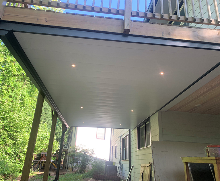 Underdeck living 4